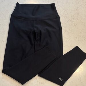 ALO Yoga High-Waist Black Leggings
